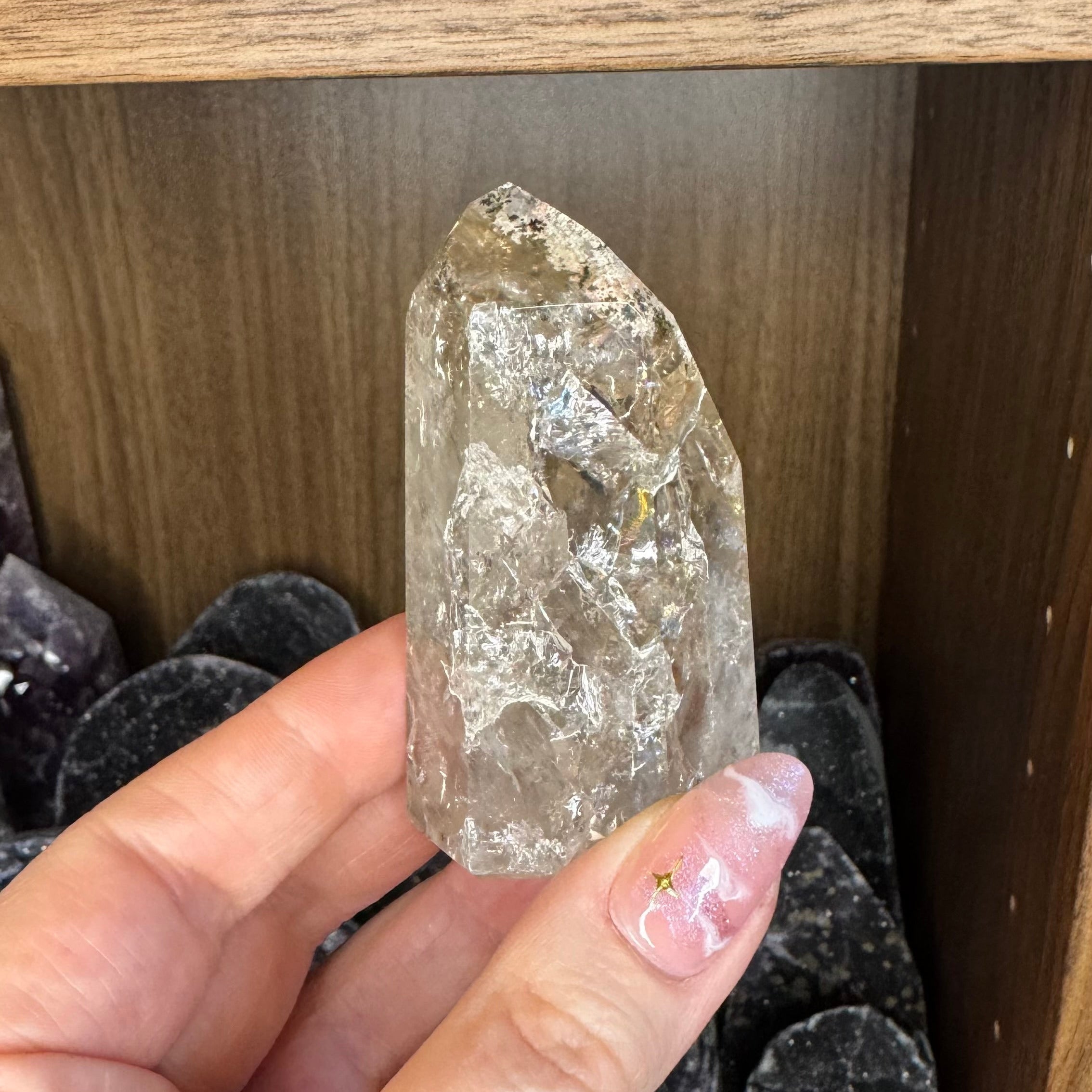 Crackle Quartz Mini Towers