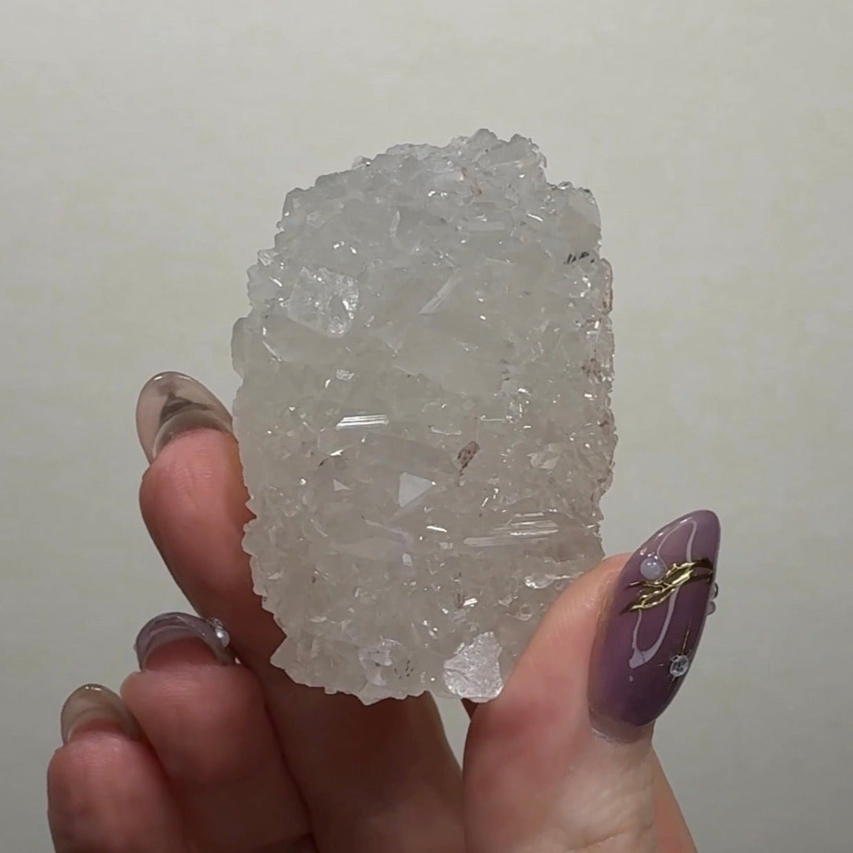 Diamond Apophyllite on Chalcedony | DA7