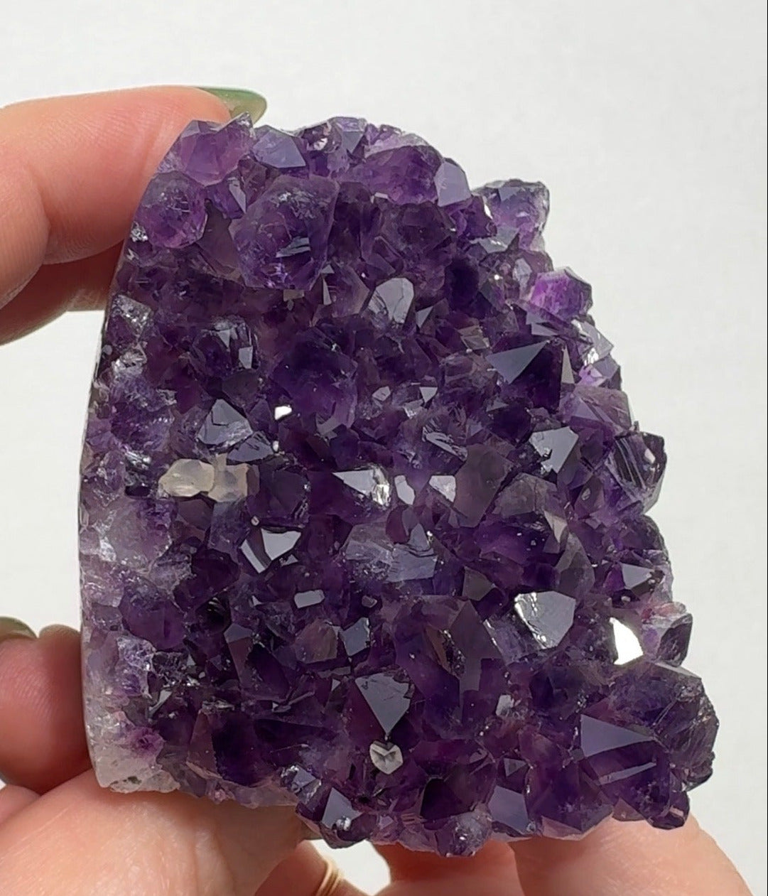 Uruguay Purple Amethyst Cutbase