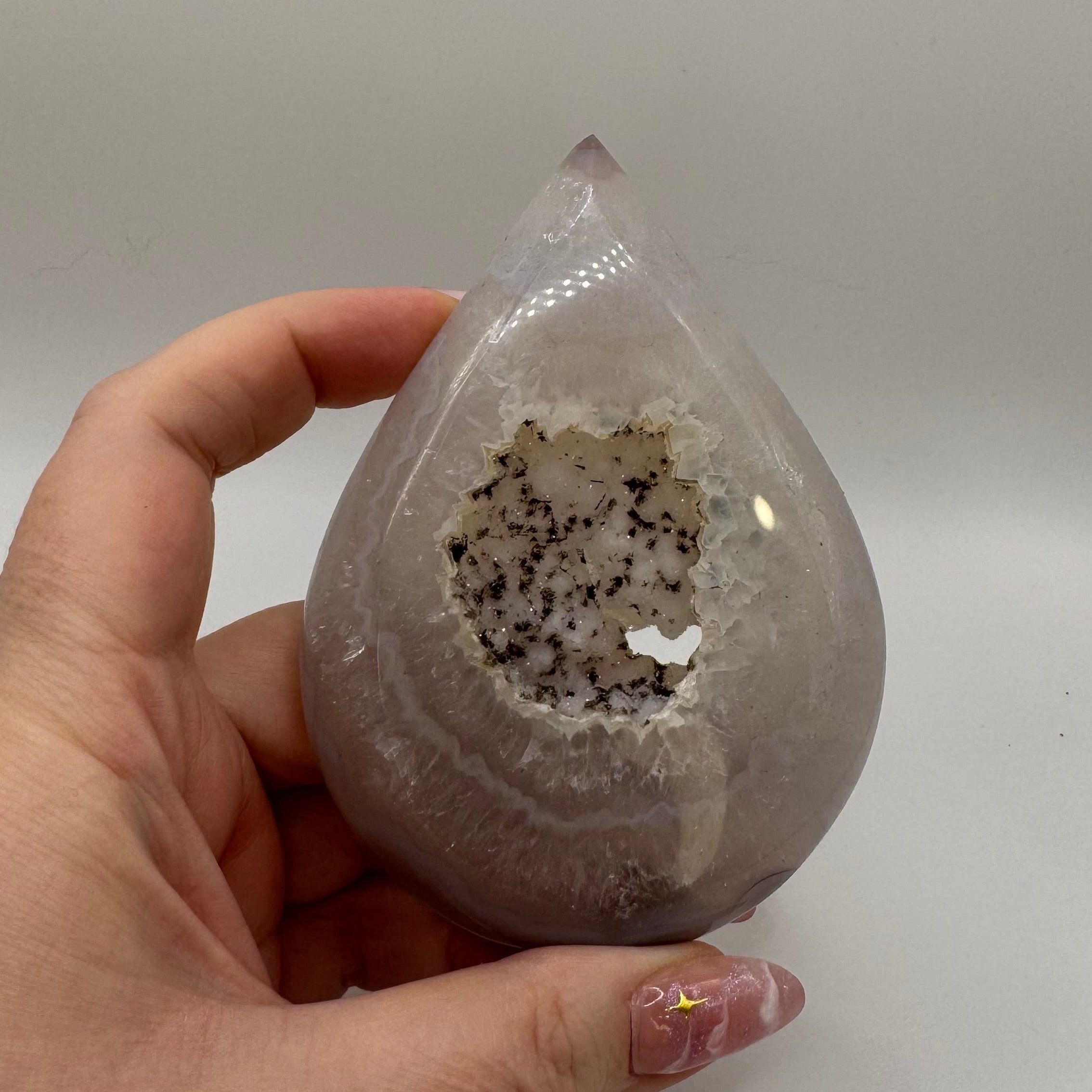 HQ Druzy Teardrop Agate