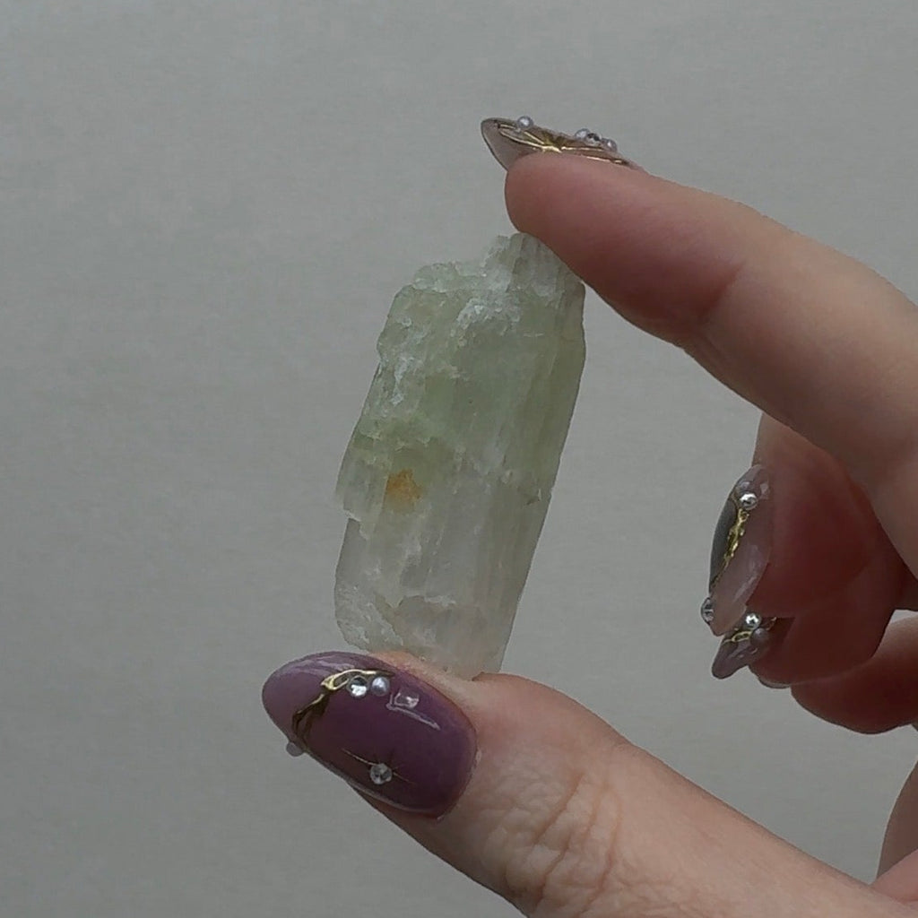 Green Kunzite | G12