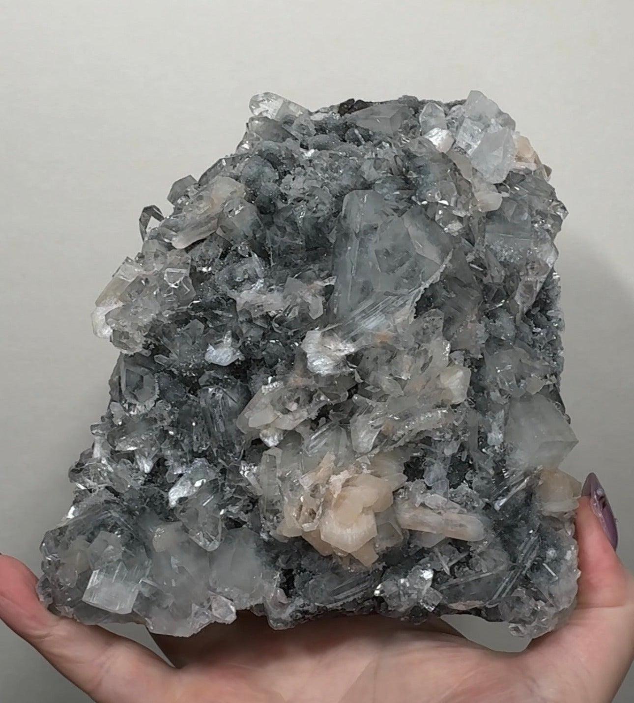 Apophyllite on Black Chalcedony | BDA