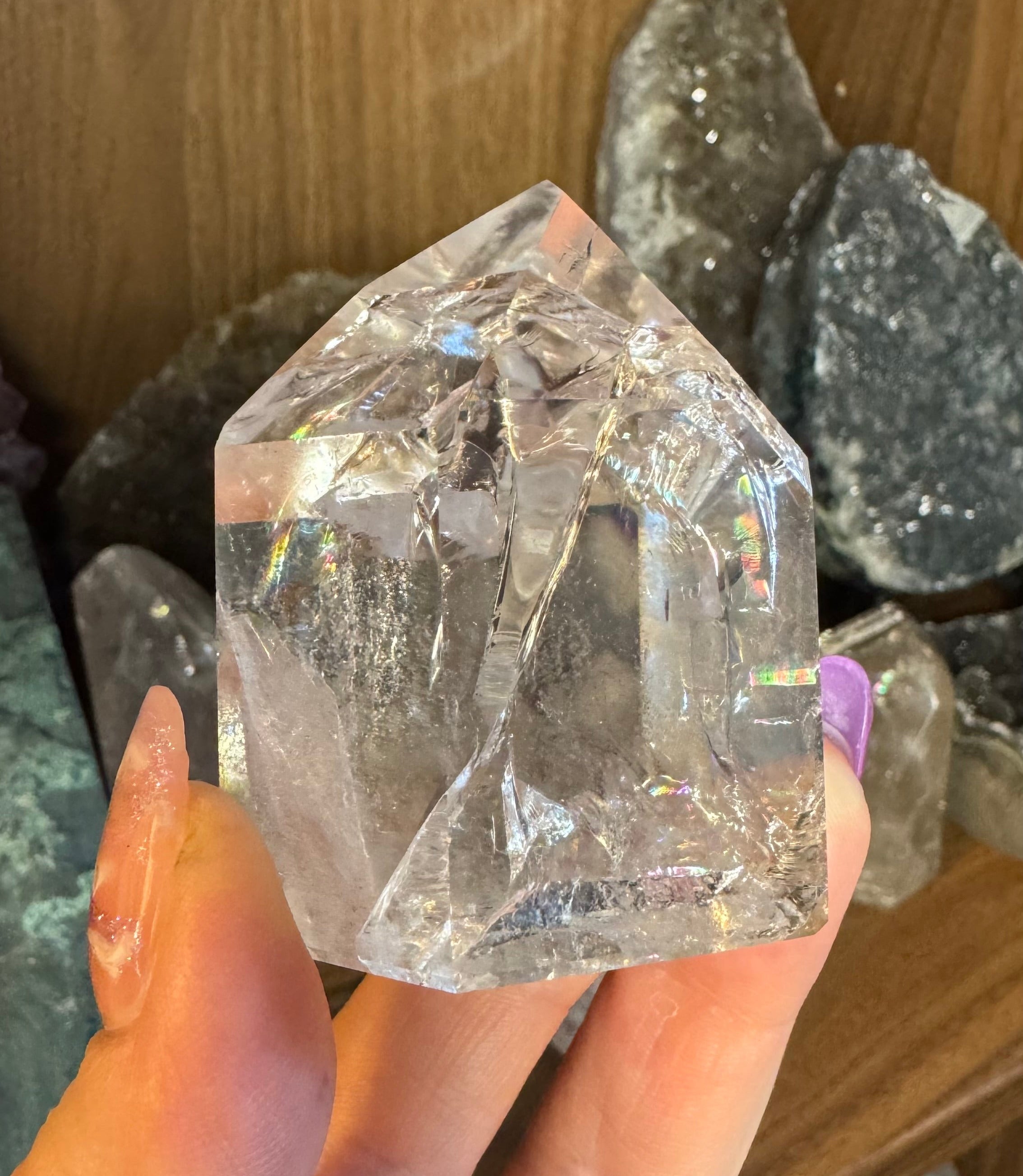 Crackle Quartz Mini Towers