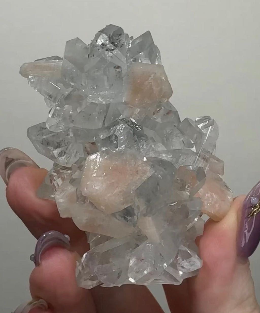 Diamond/Pink Apophyllite on Chalcedony with Red Heulandite | BDN