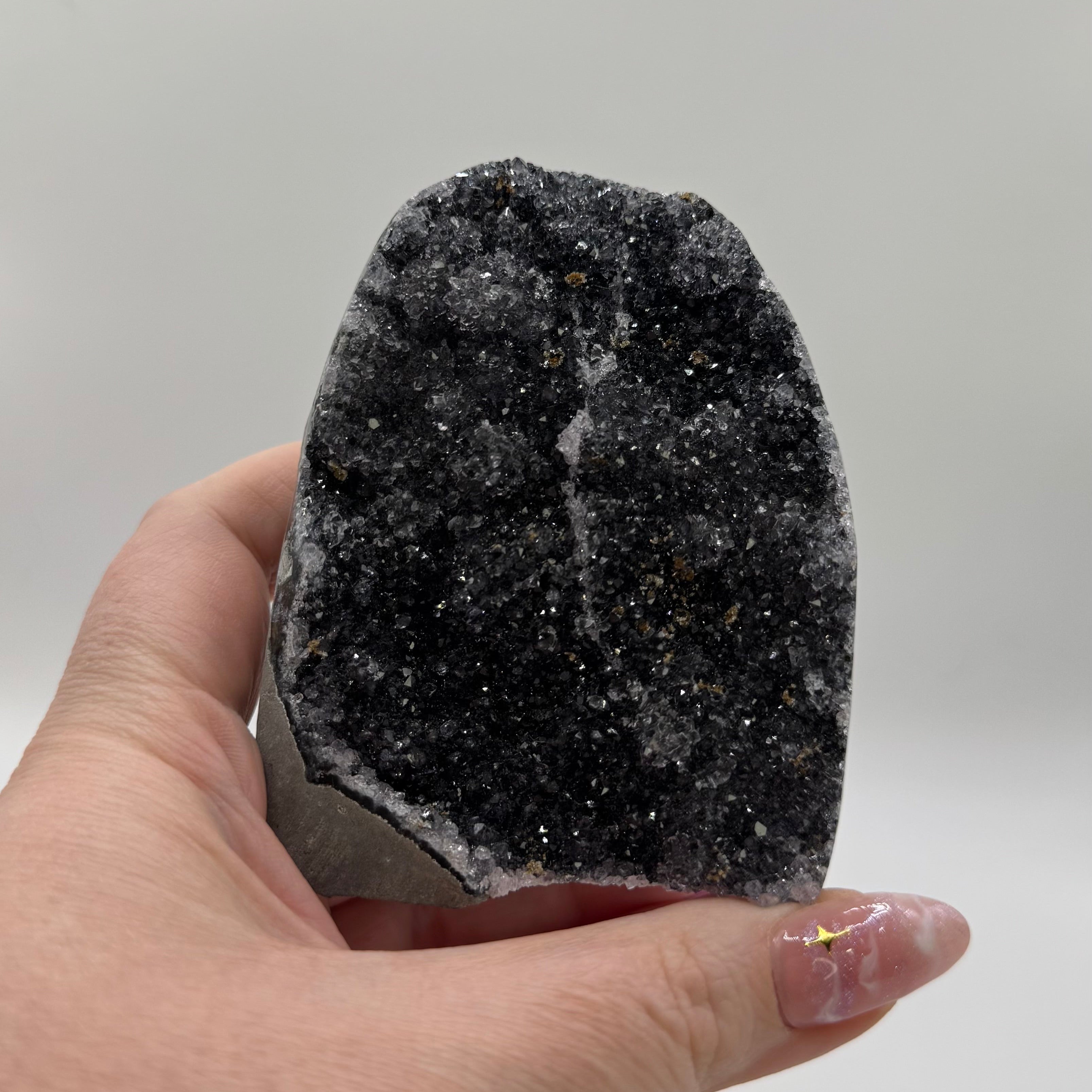 Black Amethyst Cutbase