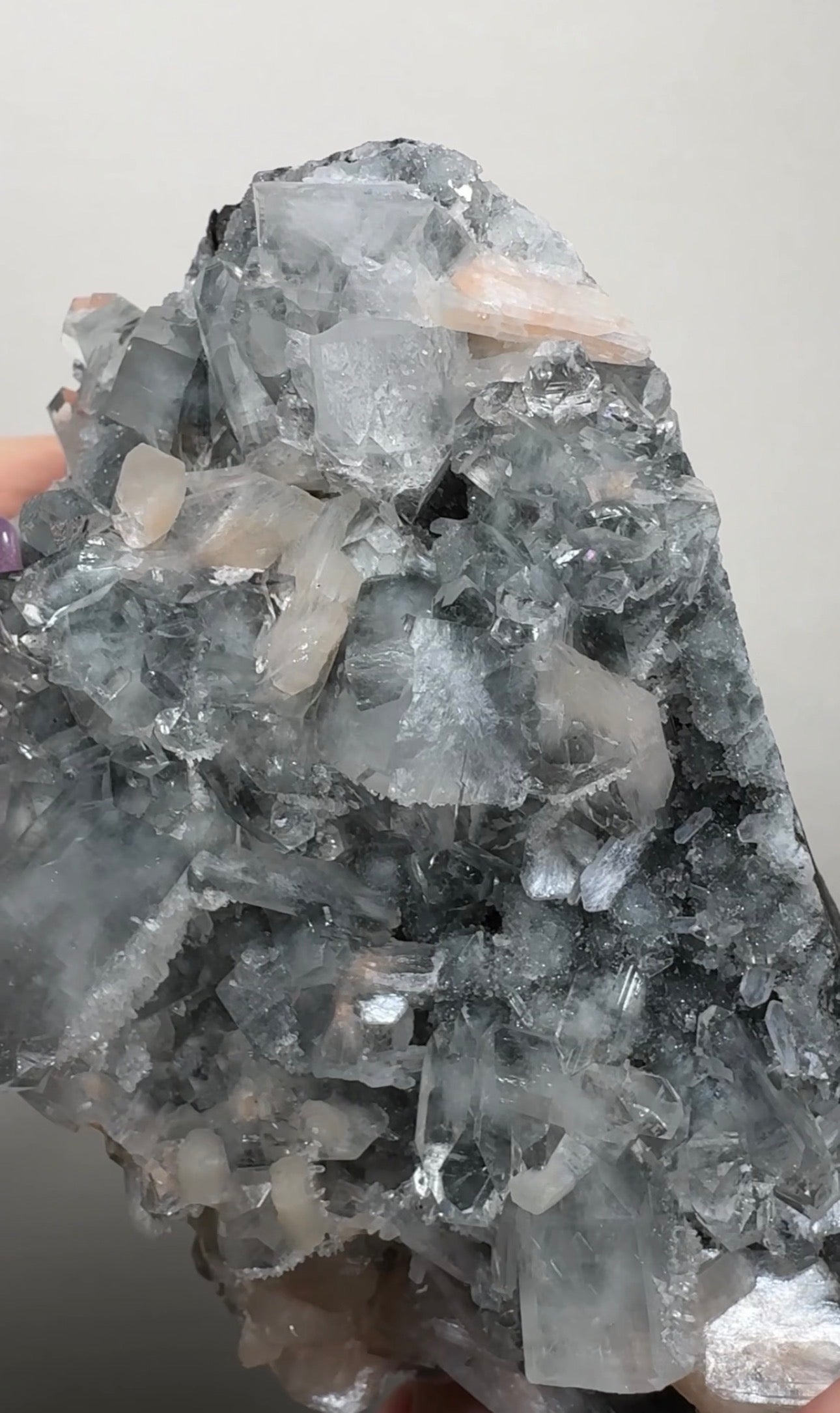 Apophyllite on Black Chalcedony | BDA