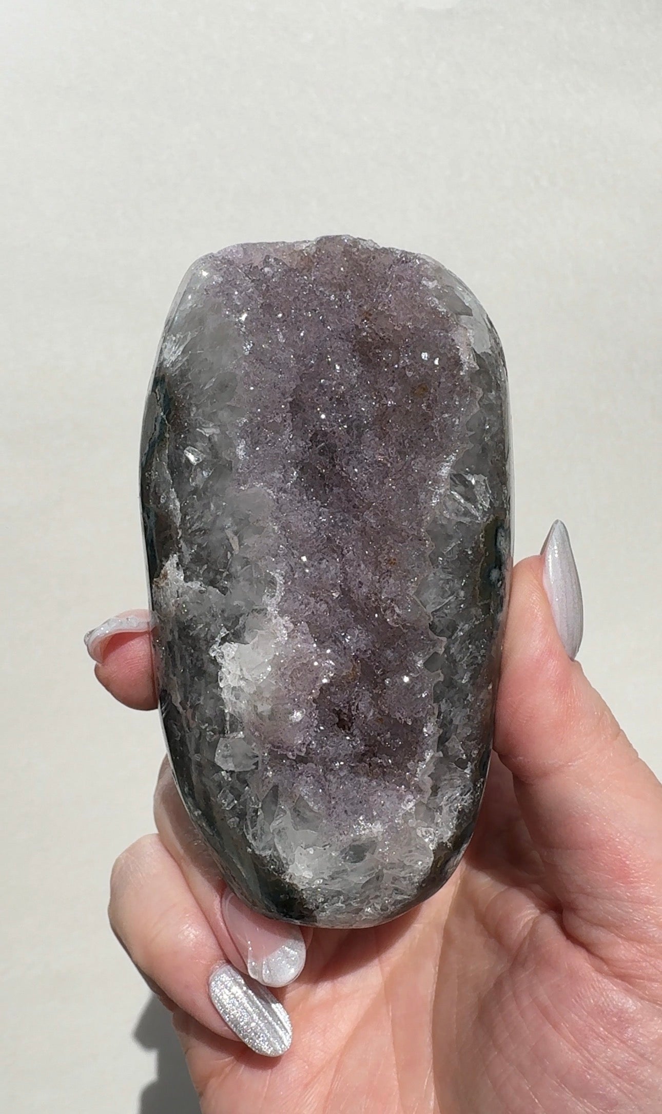 Druzy Uruguay Rainbow Amethyst Cutbase