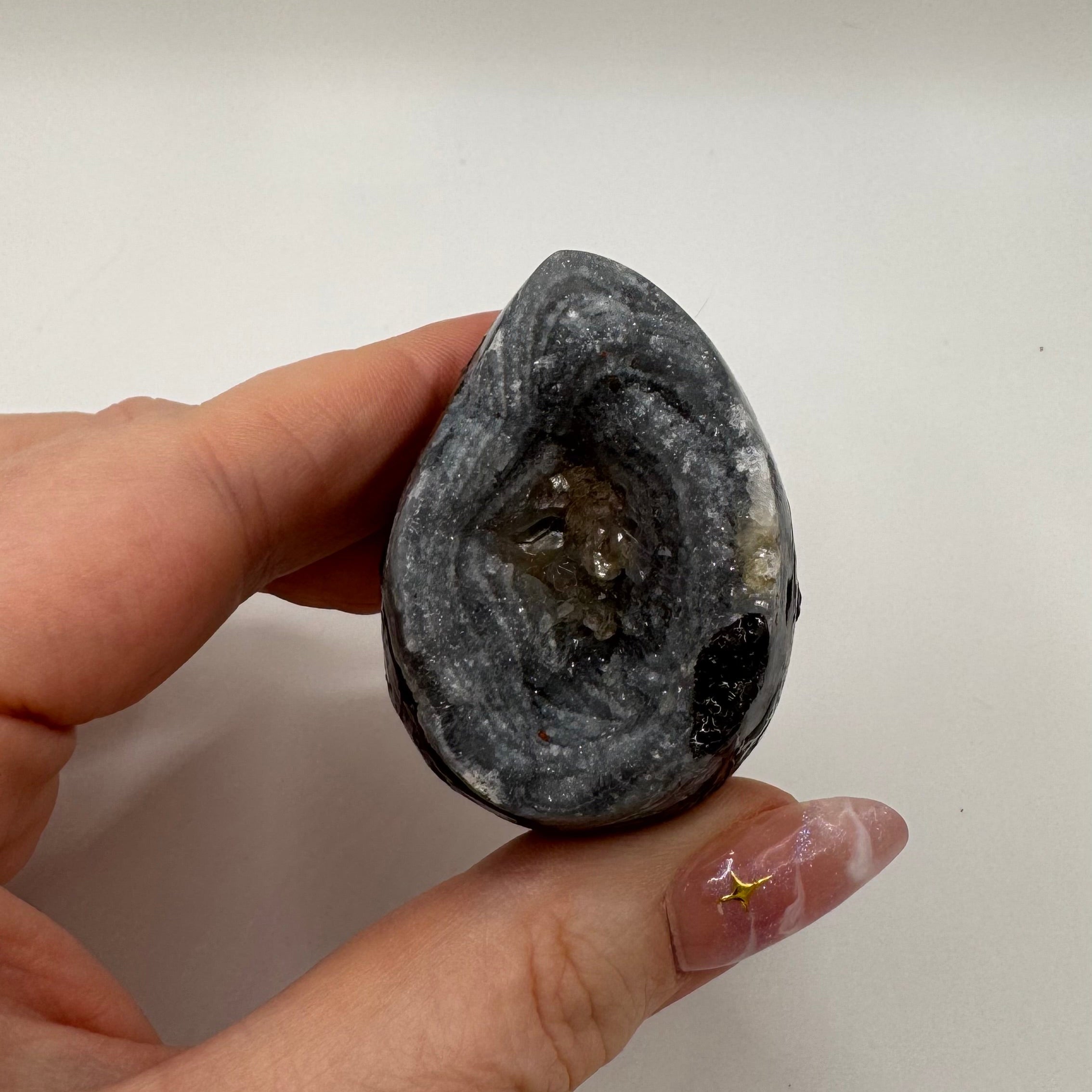 Druzy Chalcedony Egg