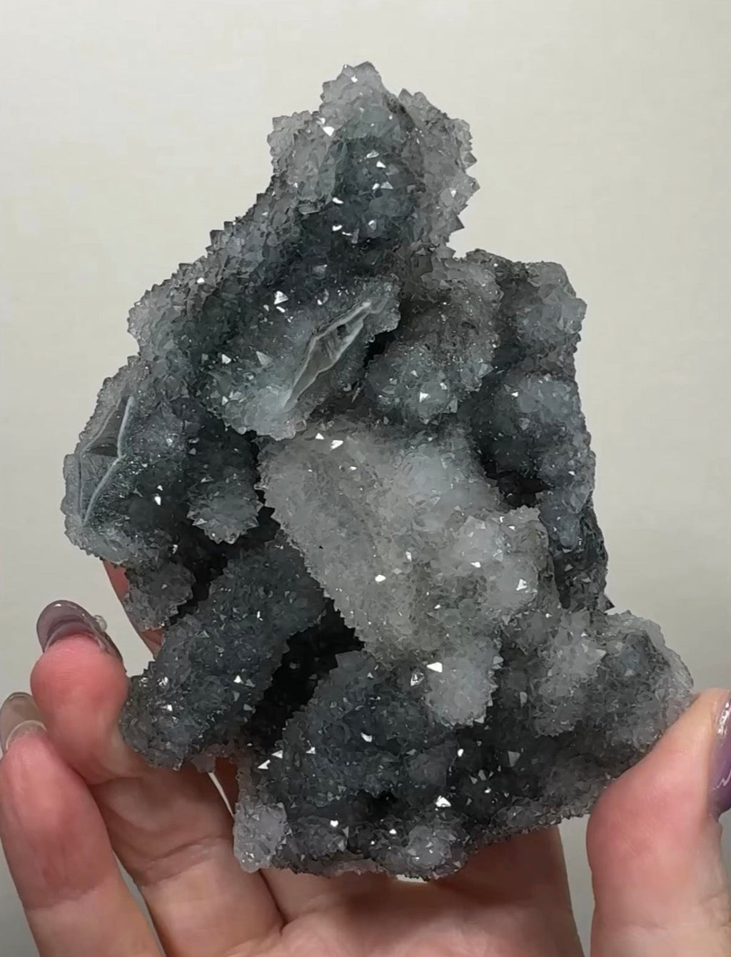 Black Chalcedony with Apophyllite| BDD
