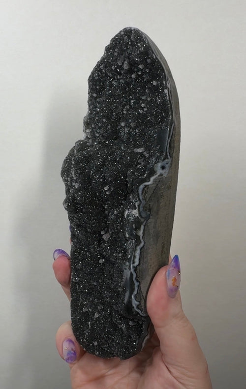 Black Amethyst | GBE