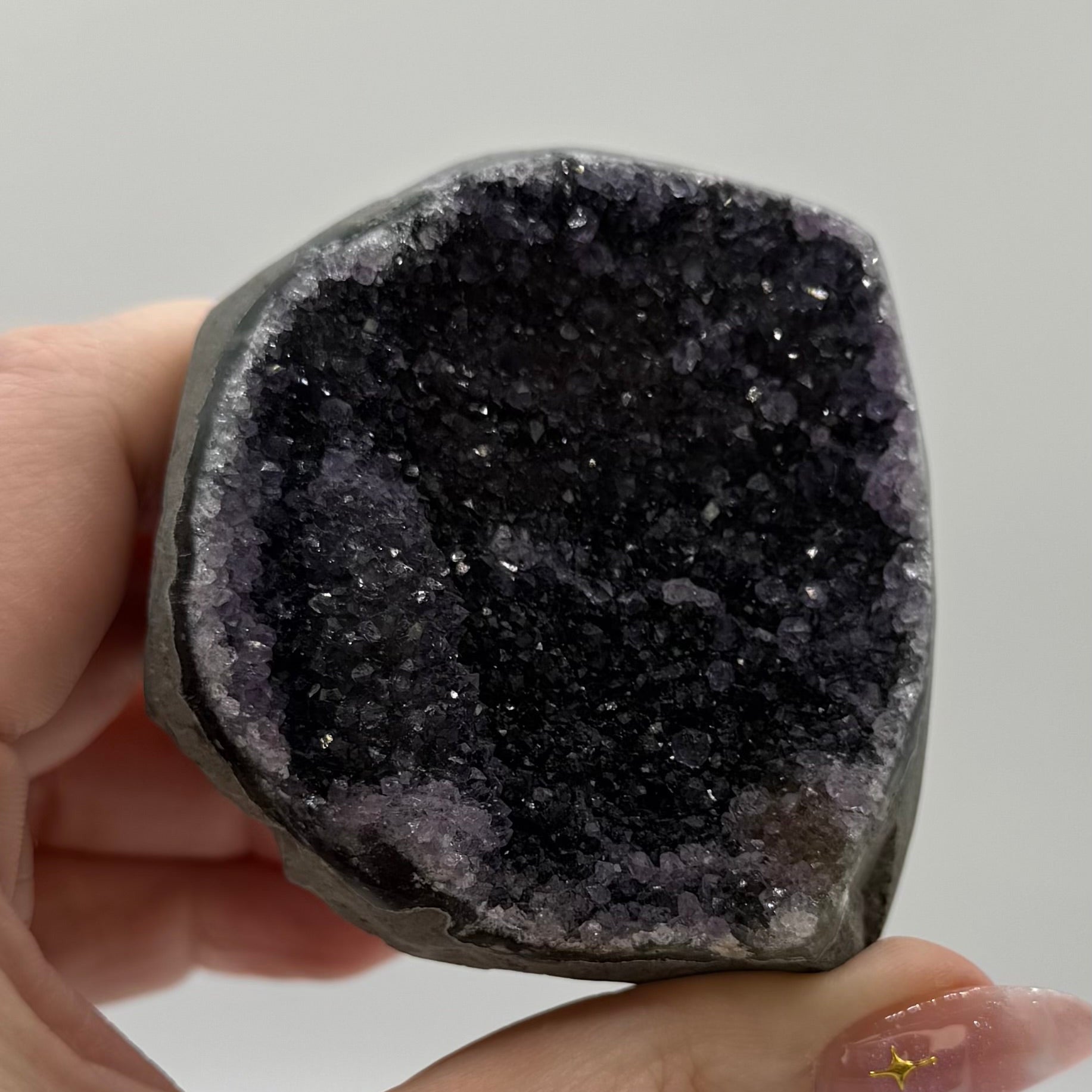 Black Amethyst Cutbase