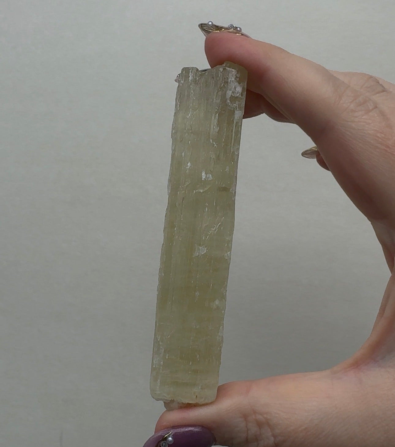 Green Kunzite | G9