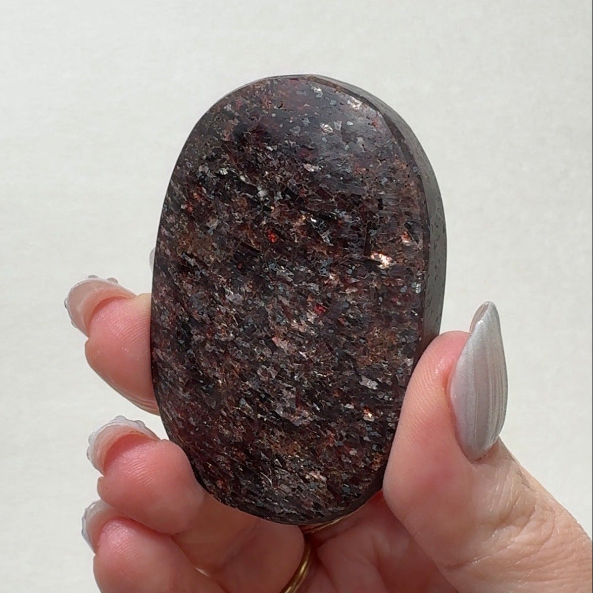 Garnet Palmstone | S