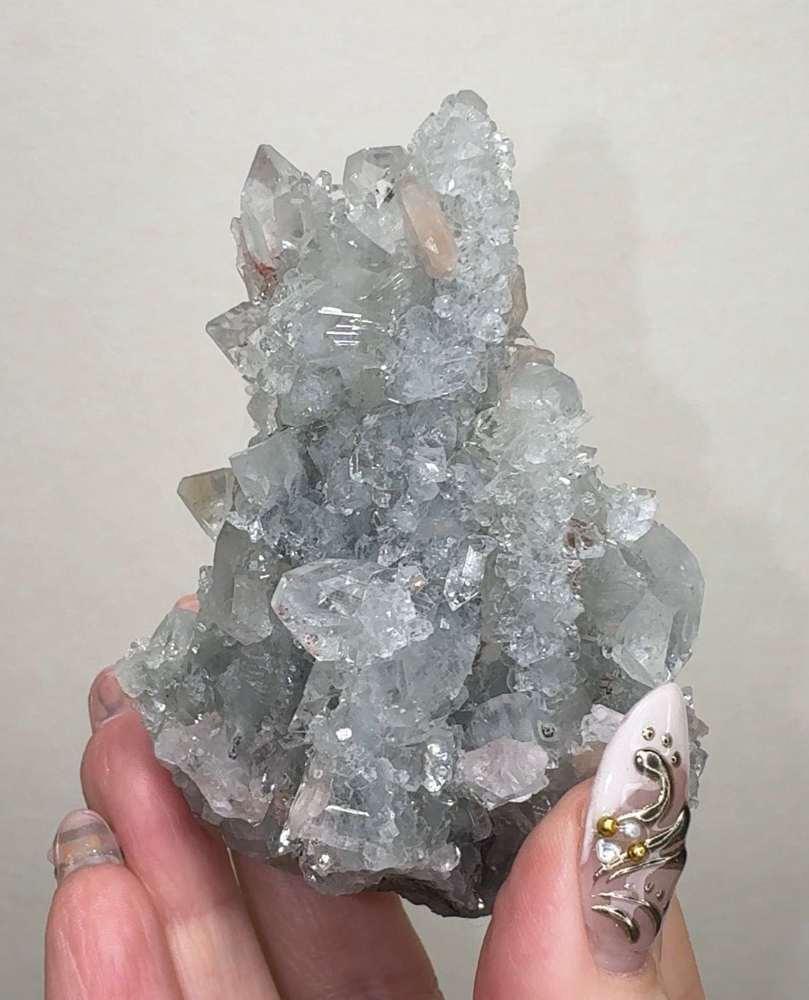 Apophyllite on Blue Chalcedony with Stilbite & Heulandite | BL7