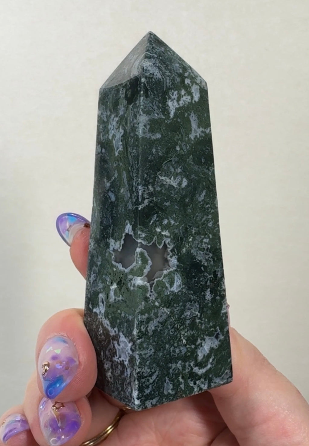 Moss Agate Tower with Pyrite inclusions | SM3