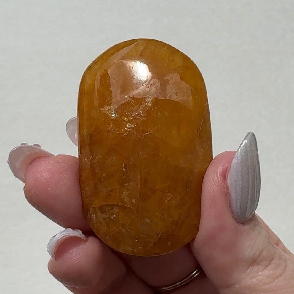 Golden Healer Palmstone | F