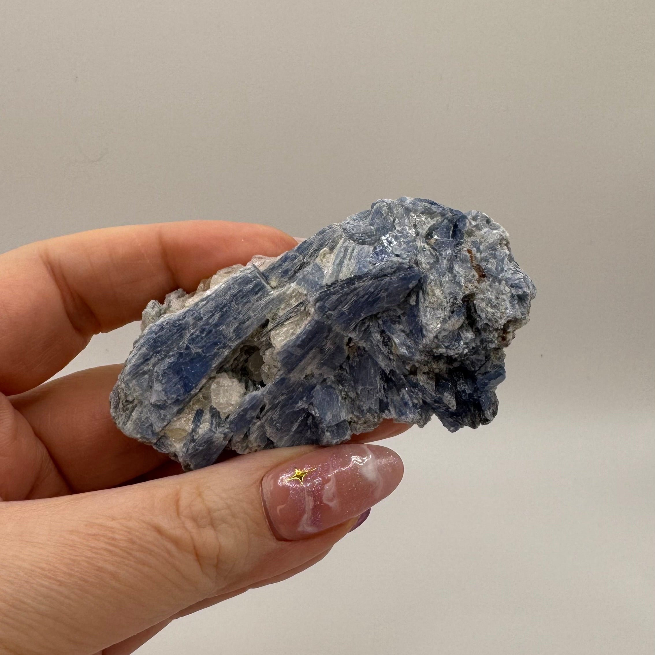 Raw Kyanite