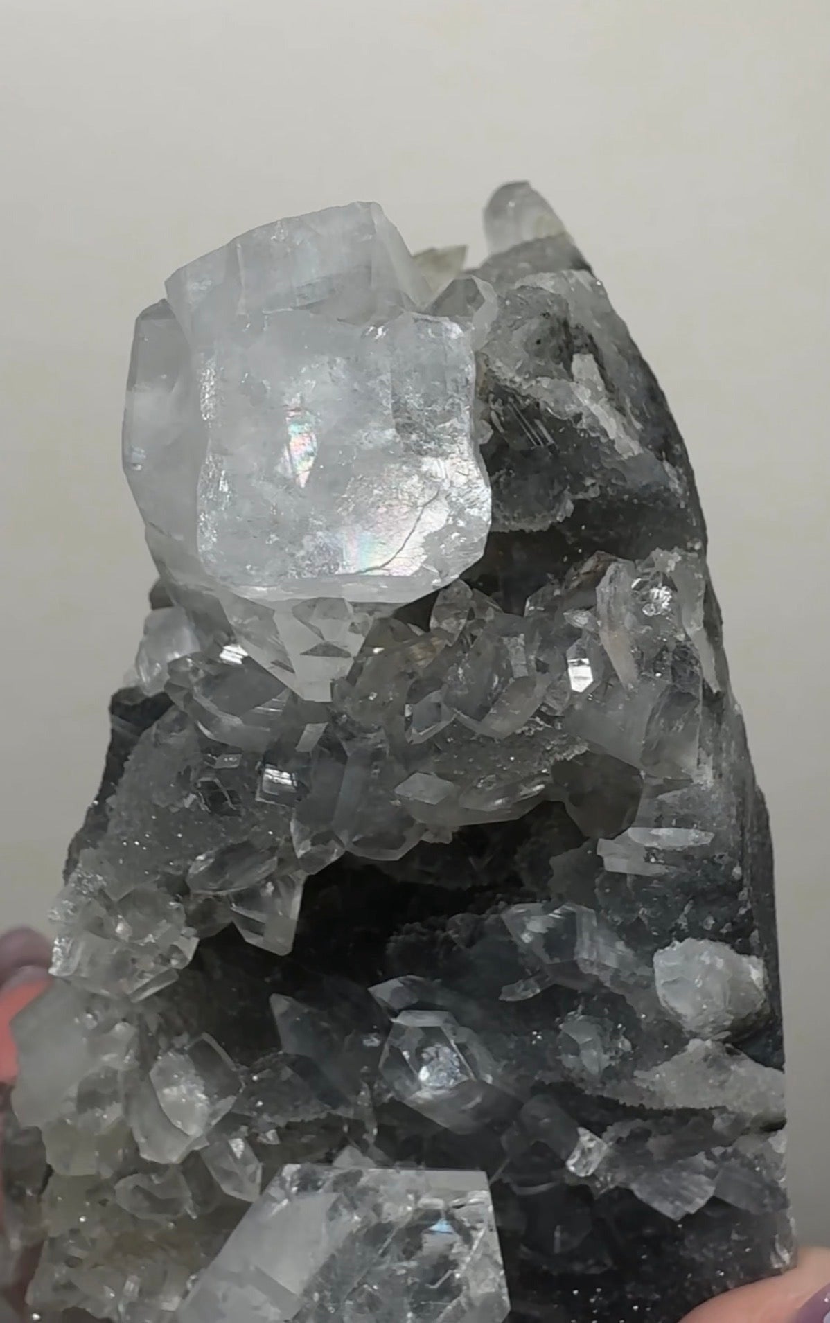 Diamond Apophyllite on Chalcedony | E1