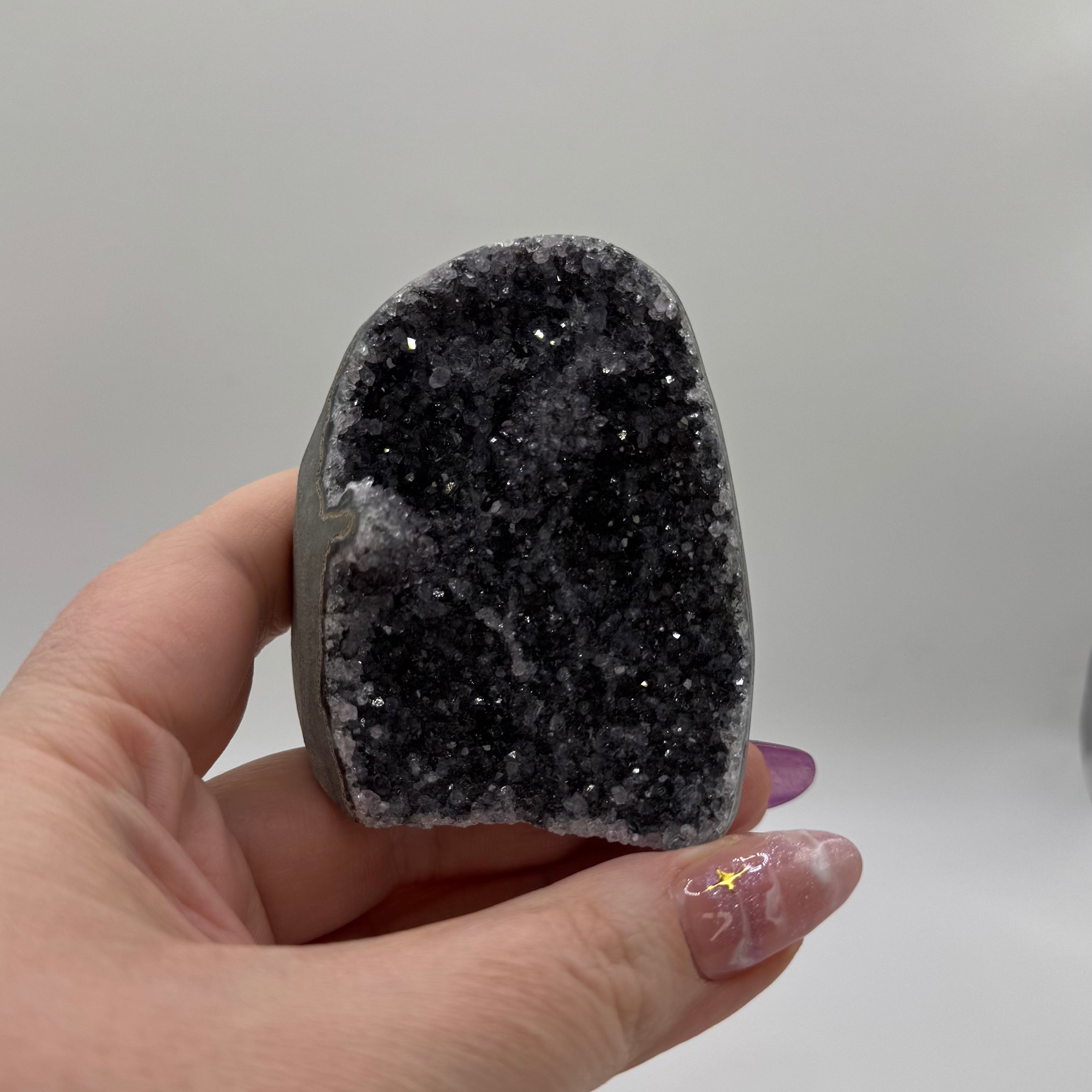 Black Amethyst Cutbase