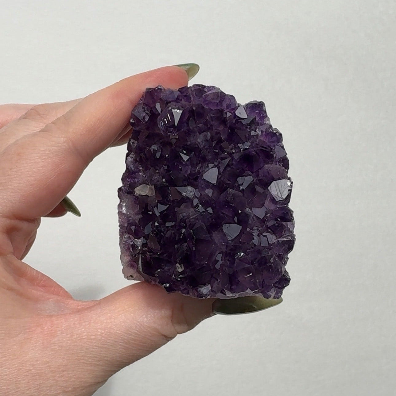 Uruguay Purple Amethyst Cutbase