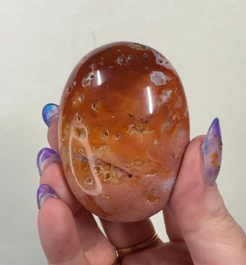 Pink Carnelian Palmstone | PSC3