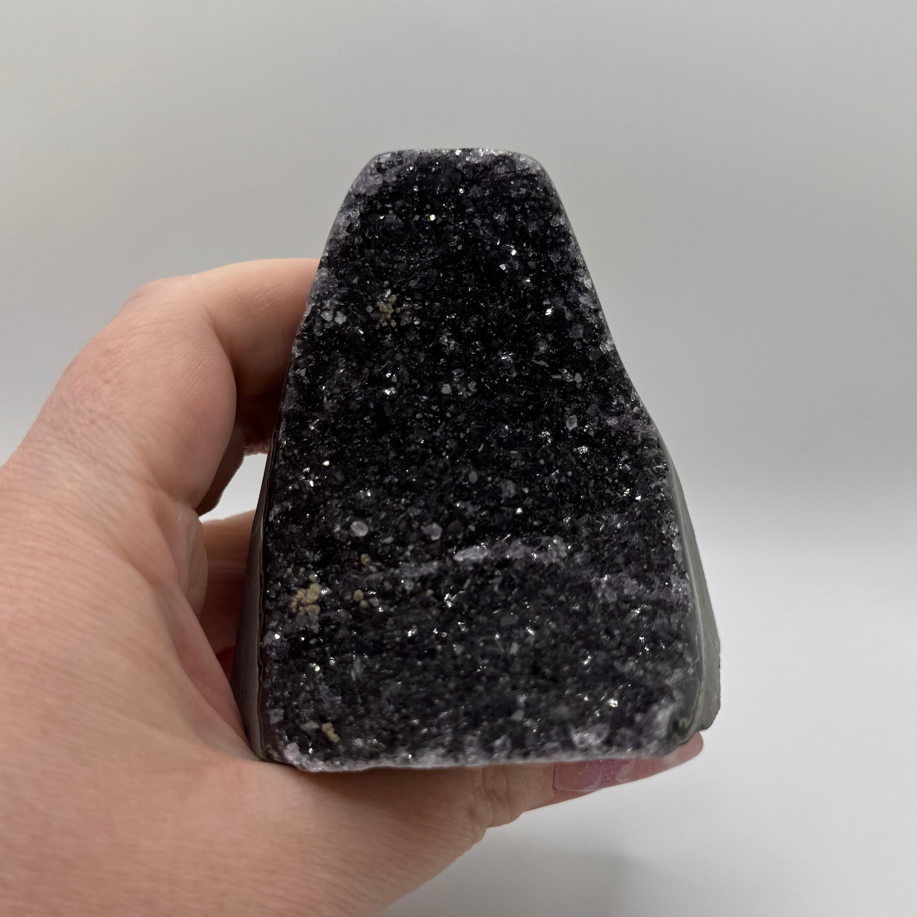Black Amethyst Cutbase