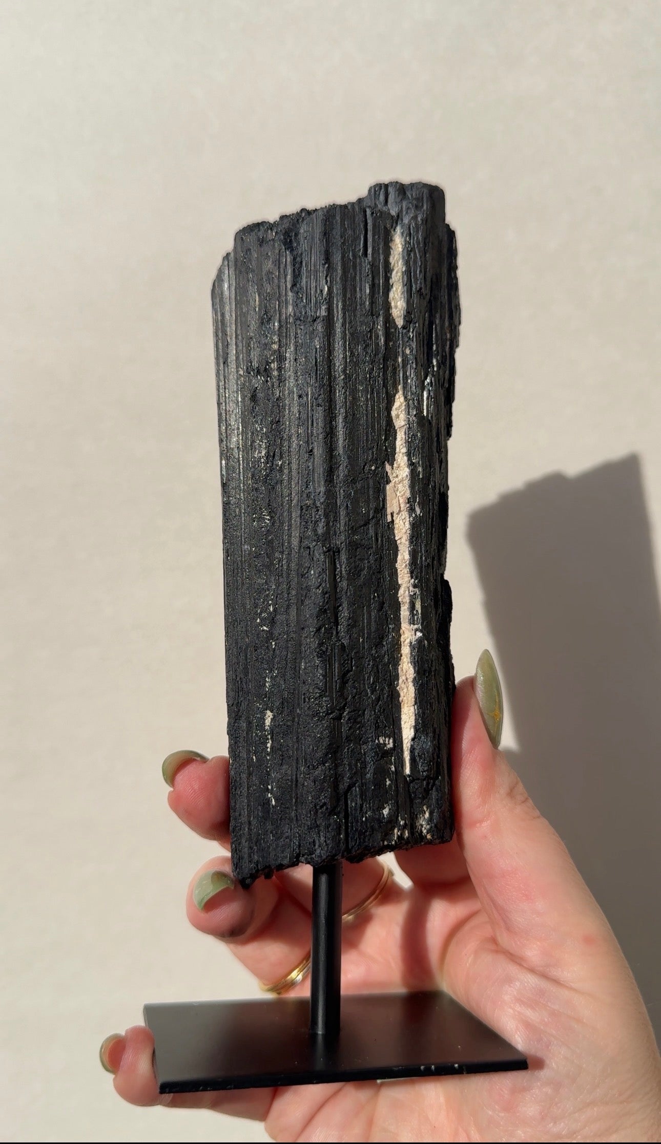 Tourmaline on stand