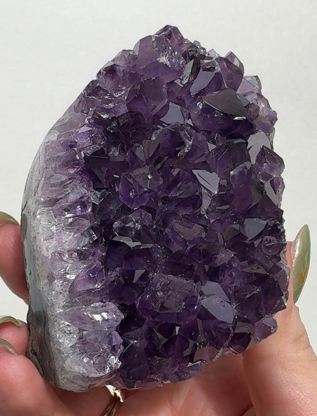 Uruguay Purple Amethyst Cutbase