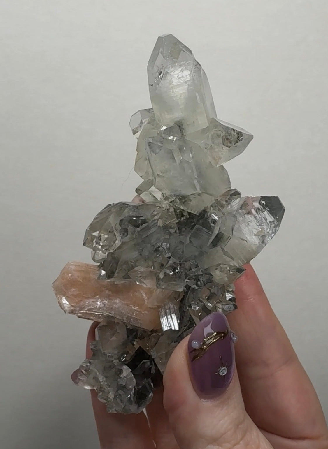 Diamond/Pink Apophyllite on Black Chalcedony | BDO