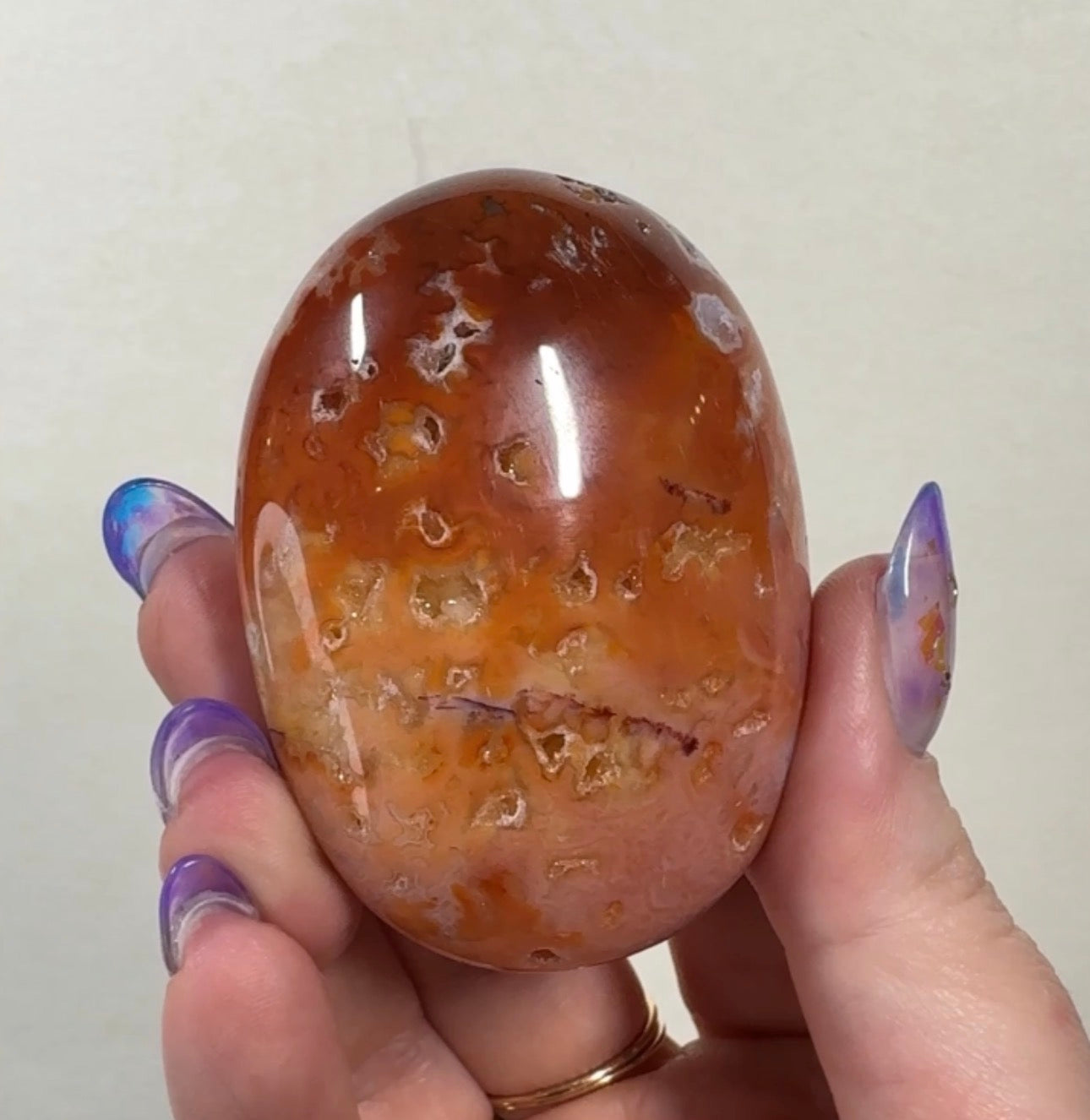 Pink Carnelian Palmstone | PSC3