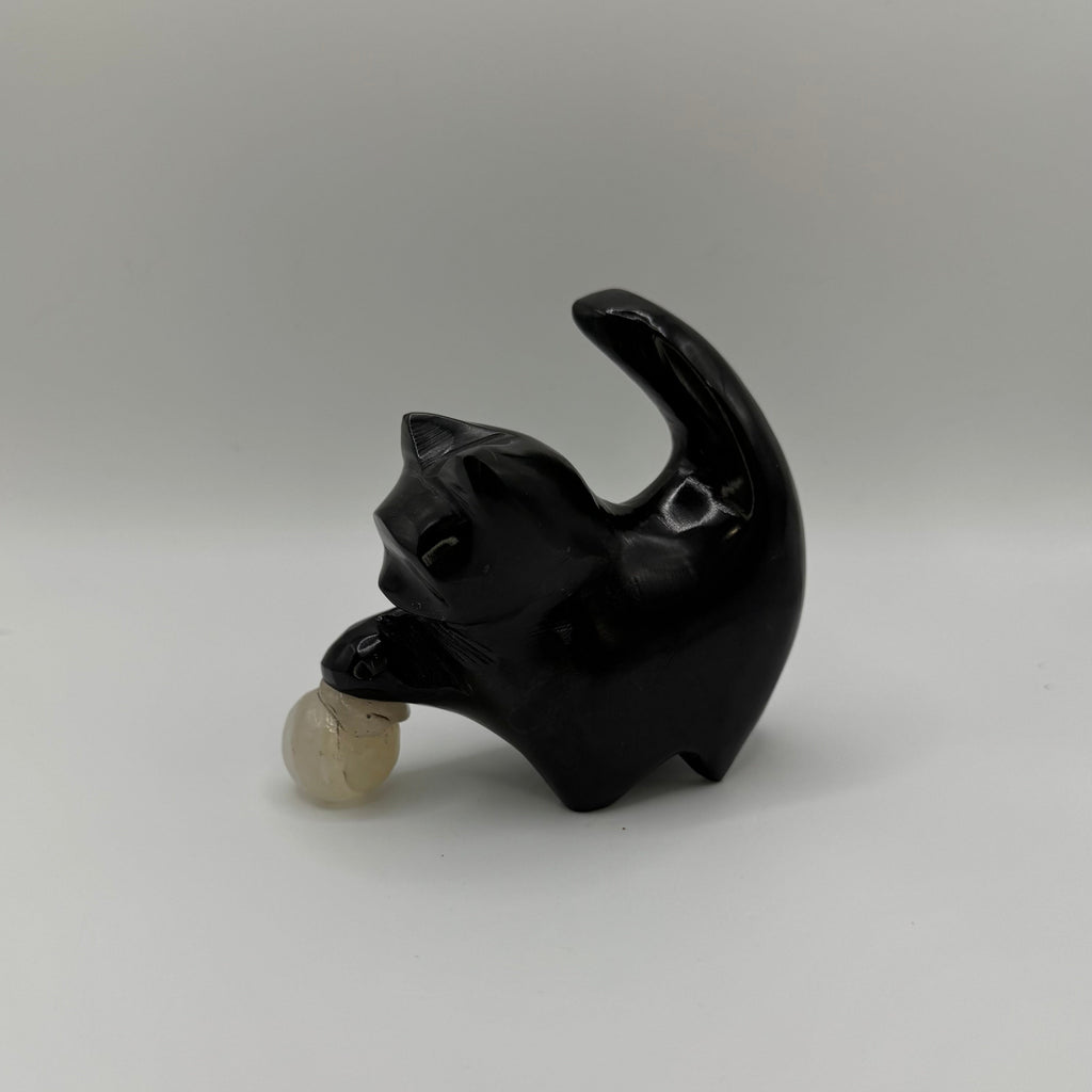 Black Marble Cat with Onyx Ball