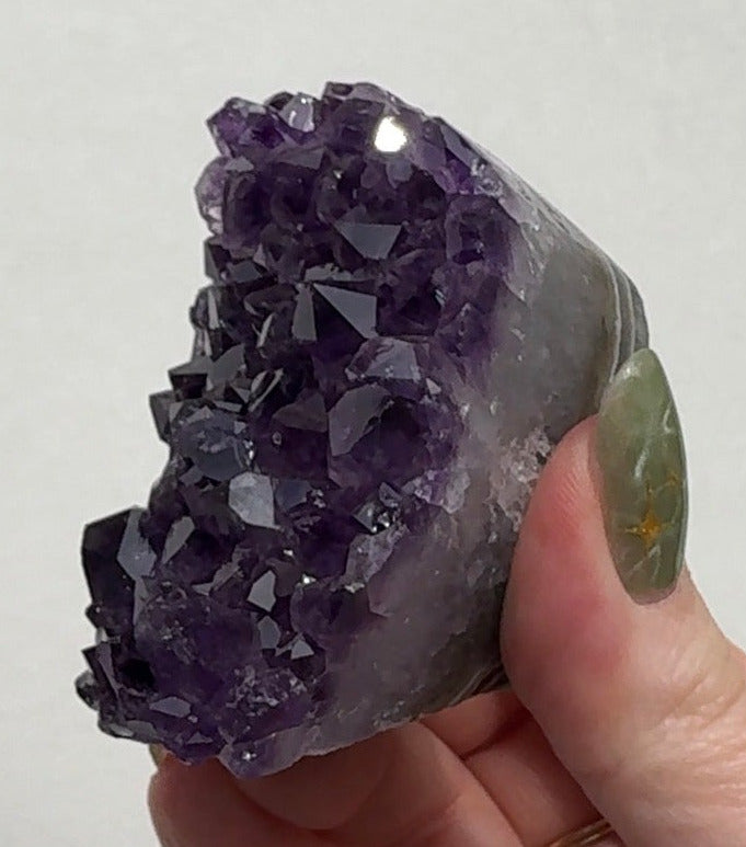 Uruguay Purple Amethyst Cutbase