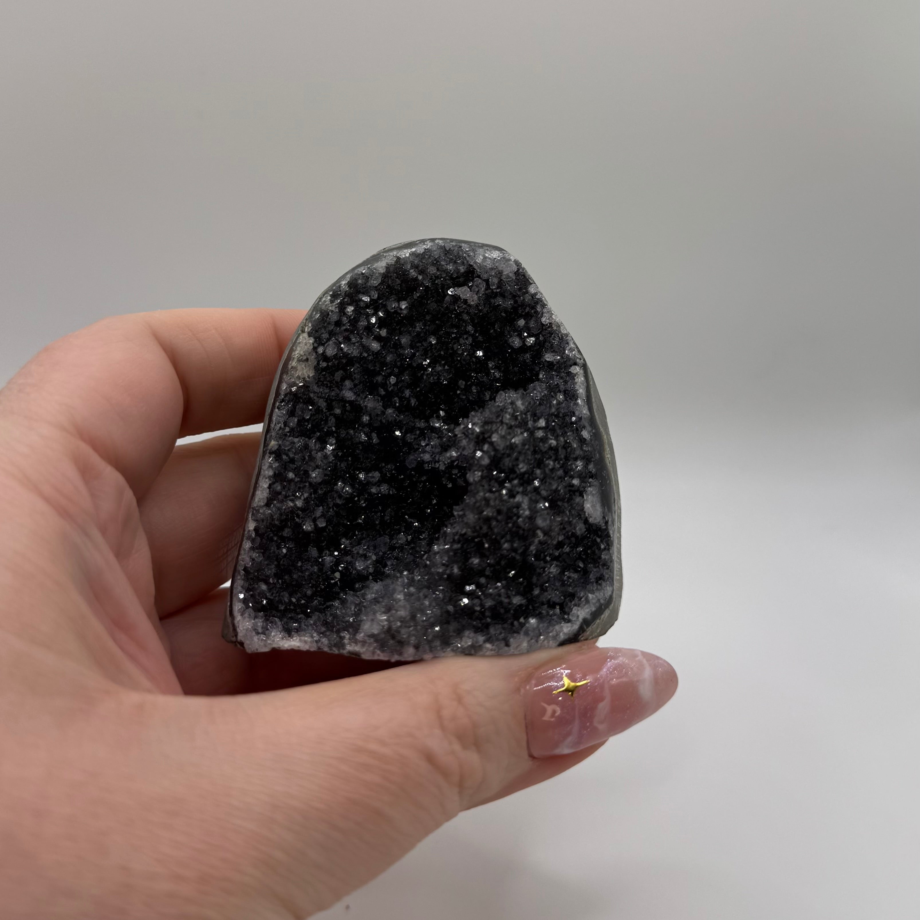 Black Amethyst Cutbase